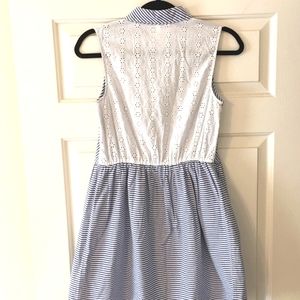 NWT Light blue STRIPED WHITE BACK Medium dress xhilarton